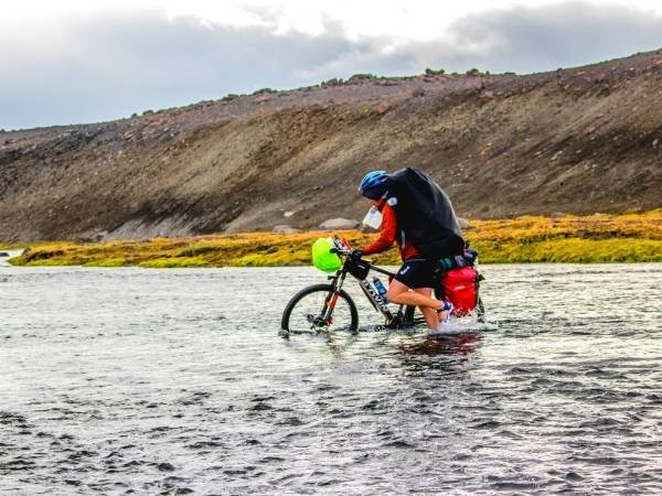Best bike panniers crossing a glacier river in Iceland