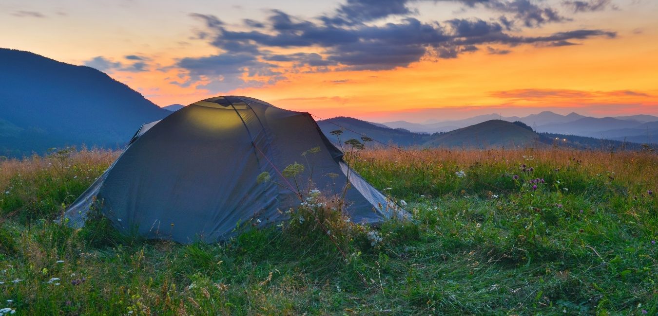 Beginners guide tent camping #camping #campinguide #tentcamping